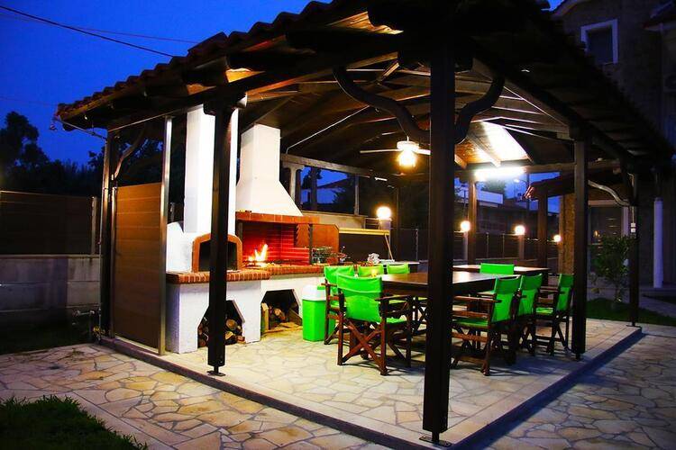 Toroni Luxury Villas