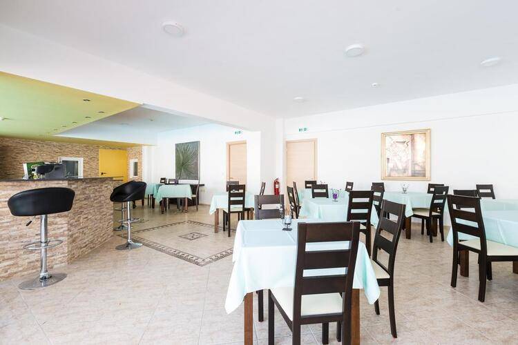 Castello Bianco Aparthotel