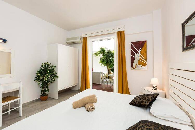 Castello Bianco Aparthotel