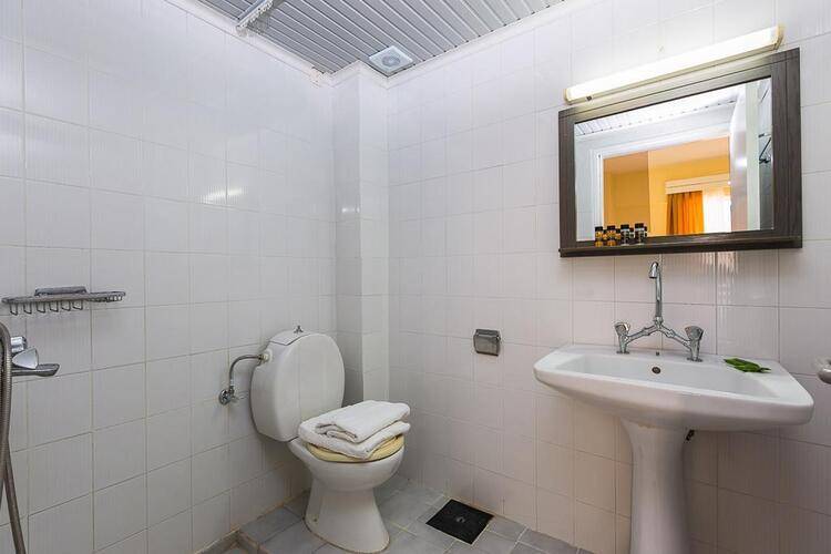 Castello Bianco Aparthotel