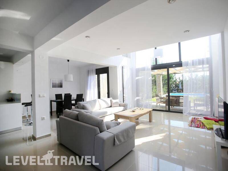 Фотография Sunny Sani Luxury Villas