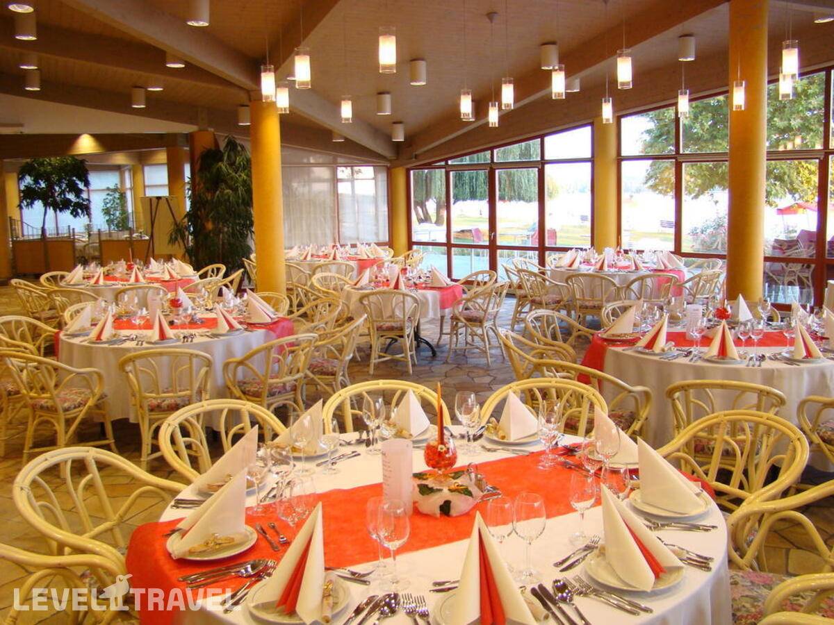 фотографии отеля Hotel Club Tihany в Венгрия(Медье Веспрем) - фото №17