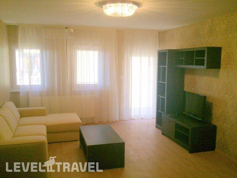 Фотография 1000 Home Apartments