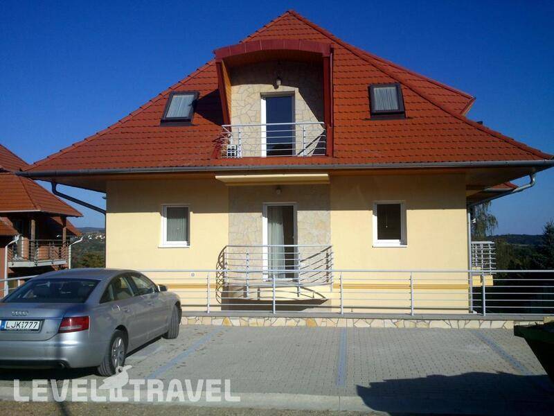 Фотография 1000 Home Apartments