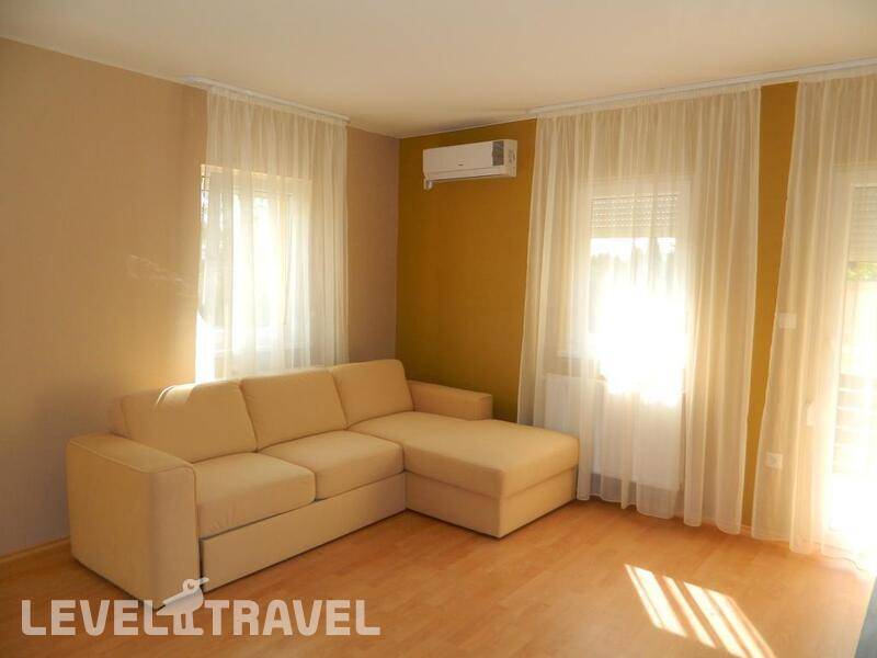 Фотография 1000 Home Apartments