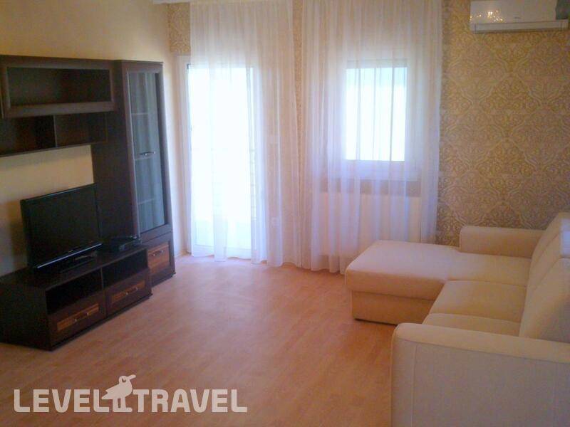 Фотография 1000 Home Apartments