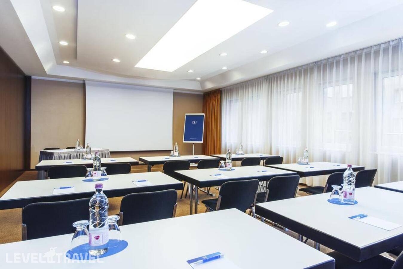 фотографии отеля NH Budapest City в Венгрия(Будапешт) - фото №19