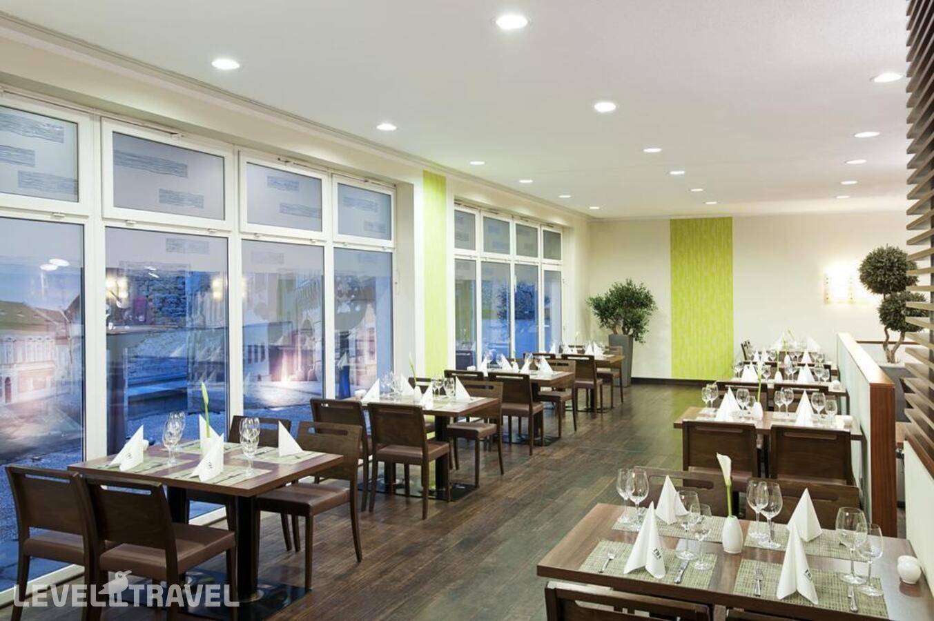 фотографии отеля NH Budapest City в Венгрия(Будапешт) - фото №8