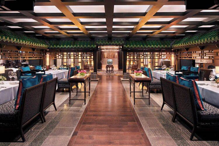 Marriott Marquis Queen's Park