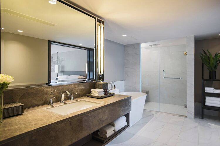 Marriott Marquis Queen's Park