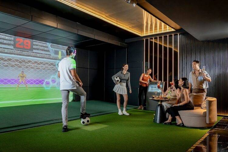 Marriott Marquis Queen's Park