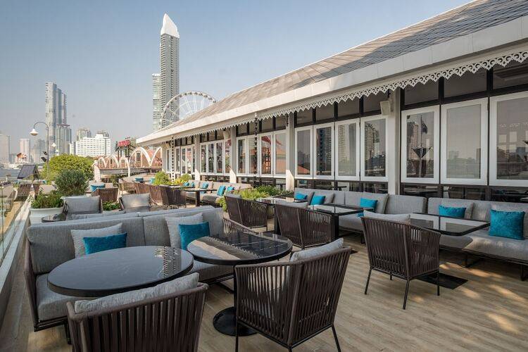 Marriott Marquis Queen's Park