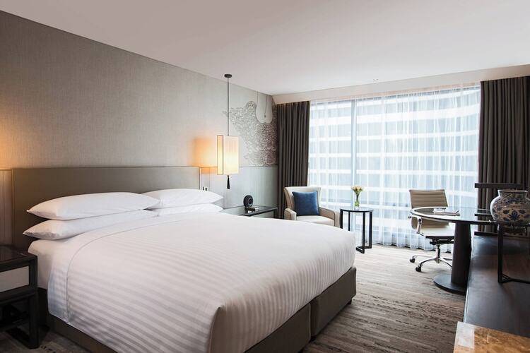 Marriott Marquis Queen's Park