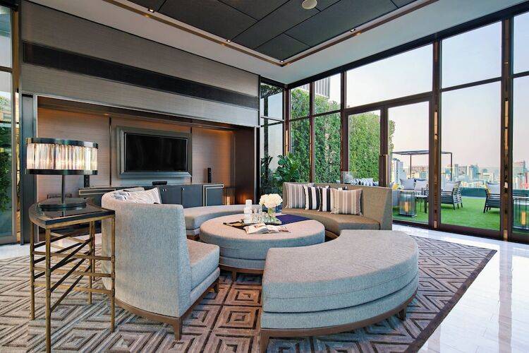 Marriott Marquis Queen's Park