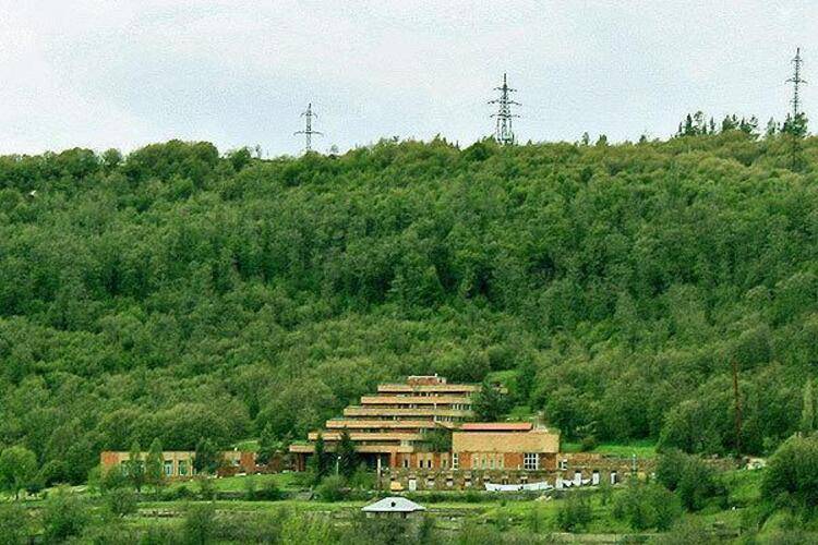 Nairi Hotel