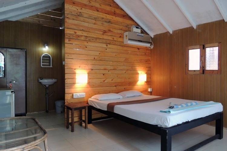 La Marine Morjim Beach Cottages