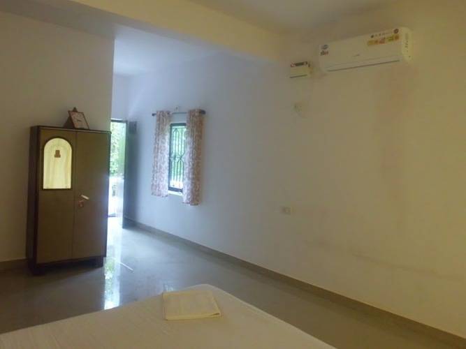 La Marine Morjim Beach Cottages