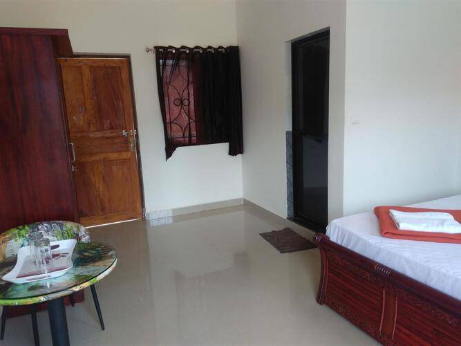 Ashoka King Hotel