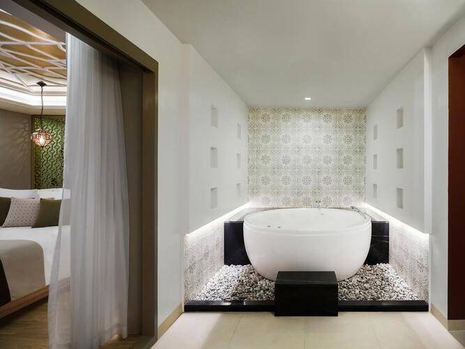 Avista Grande Phuket Karon Mgallery By Sofitel