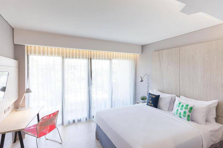 Sol House Bali Legian