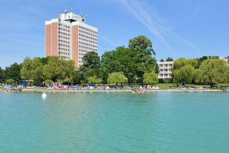 Marina Hotel