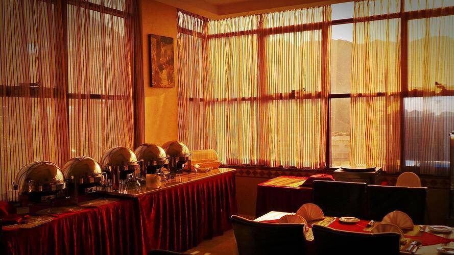 Mirage Hotel Al Aqah