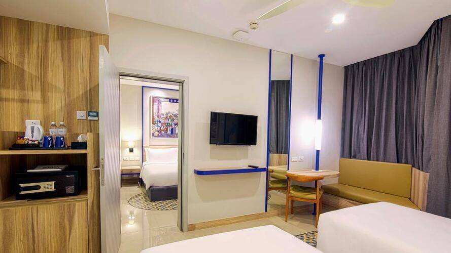 Holiday Style Ao Nang Beach Resort (Ex.Holiday Inn Express Krabi Ao Nang Beach)