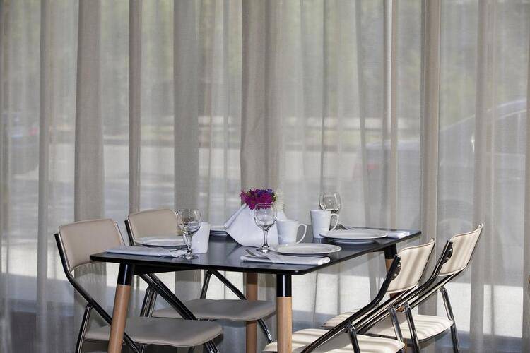 Rogaluxe Hotel