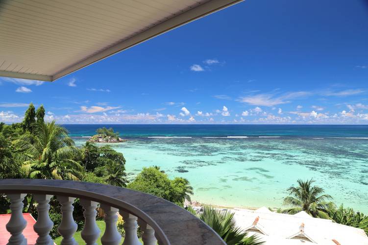 Au Fond De Mer View Self Catering Apartment