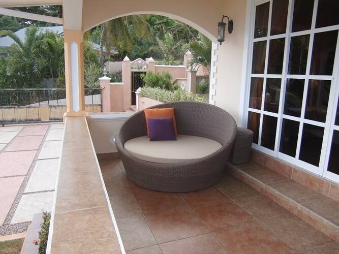 Au Fond De Mer View Self Catering Apartment