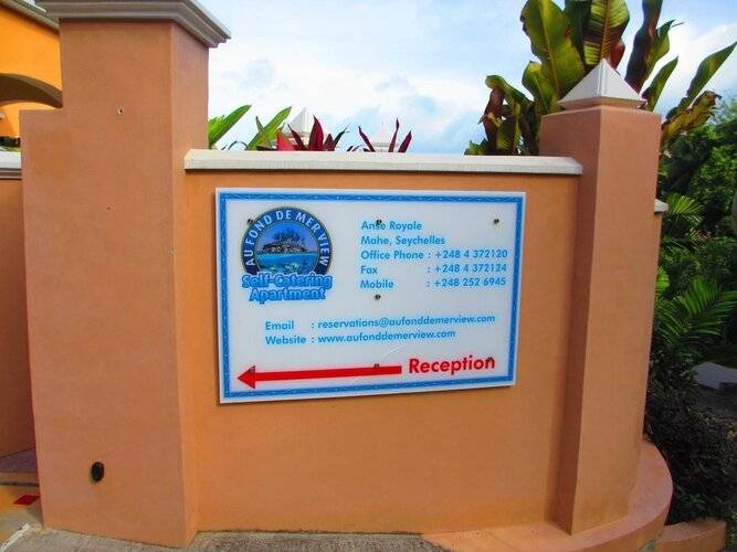 Au Fond De Mer View Self Catering Apartment