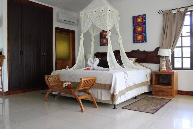 La Digue Self-Catering Apartments