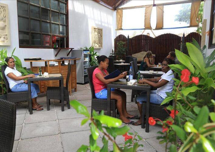 La Digue Self-Catering Apartments