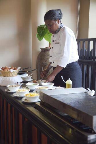 The Oasis Hotel, Restaurant & Spa