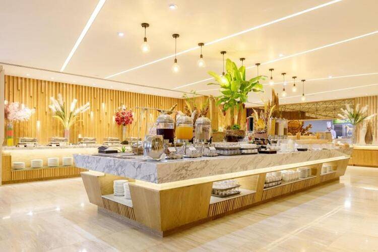 Queen Ann Nha Trang Hotel