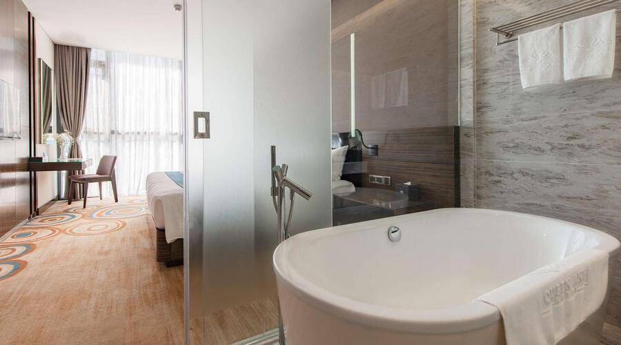 Queen Ann Nha Trang Hotel