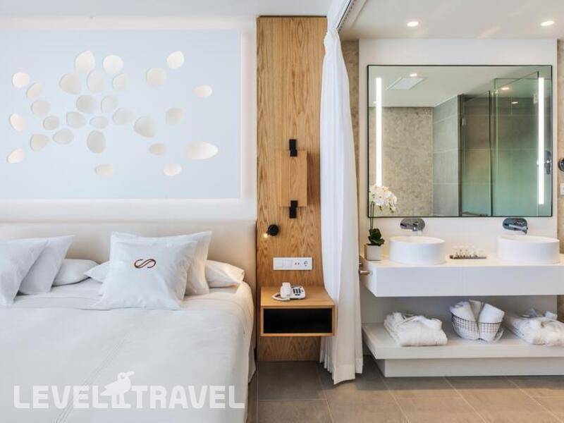 Фотография Royal Hideaway Corales Suites