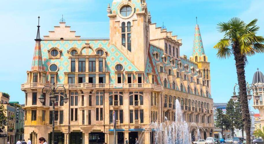 Ire Palace