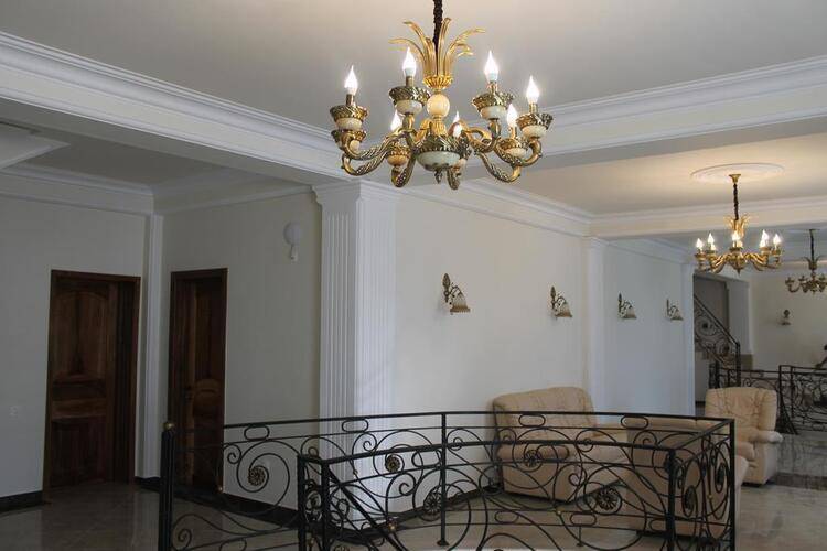 Gremi Hotel