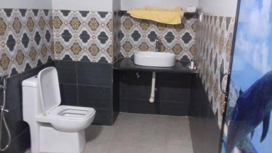 Lavish Exotic Hotel & Apartments
