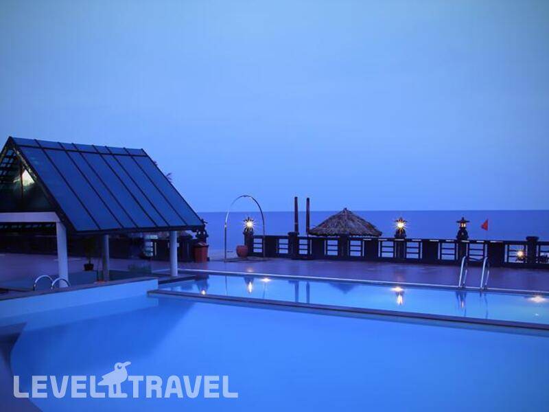 Фотография Tropicana Hotel