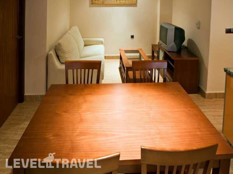 Фотография Aparthotel Aguas Salinas Spa
