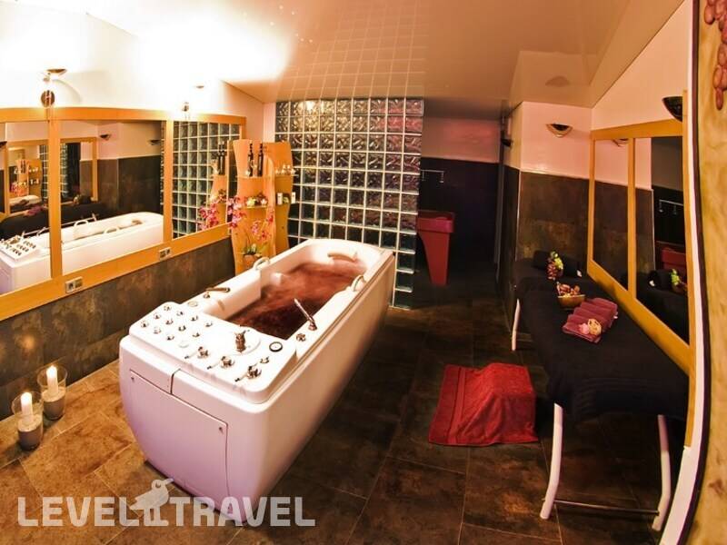 Фотография Aparthotel Aguas Salinas Spa