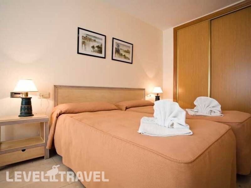 Фотография Aparthotel Aguas Salinas Spa