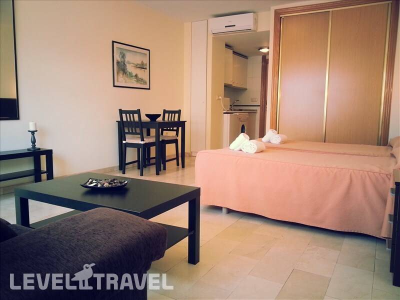 Фотография Aparthotel Aguas Salinas Spa