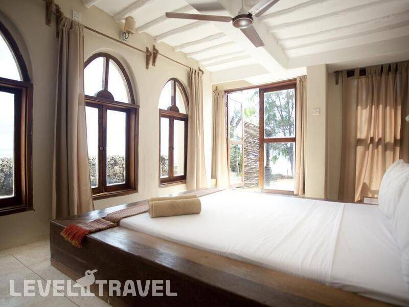 Фотография Coral Rock Hotel