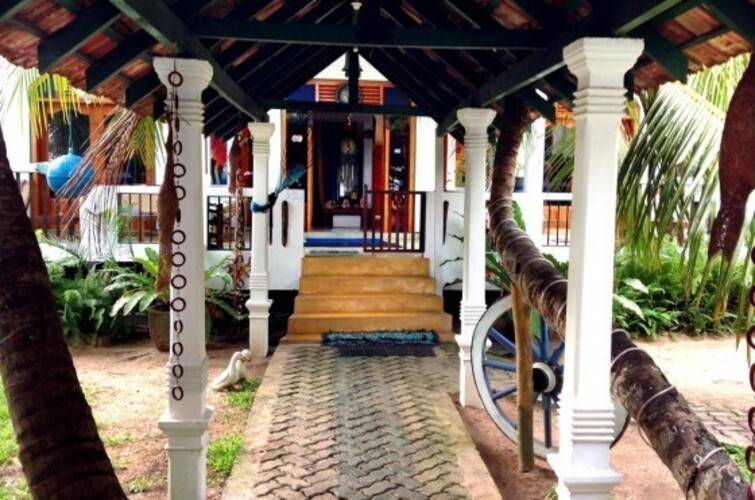 Frangipani Beach Villa