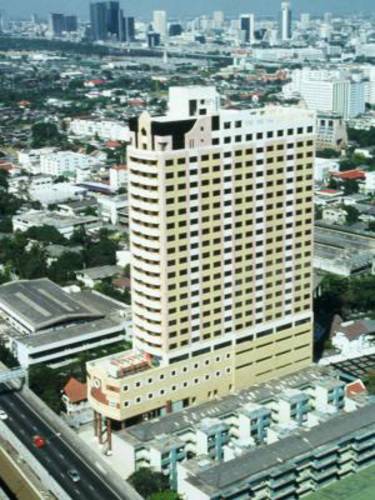 Grand Tower Inn