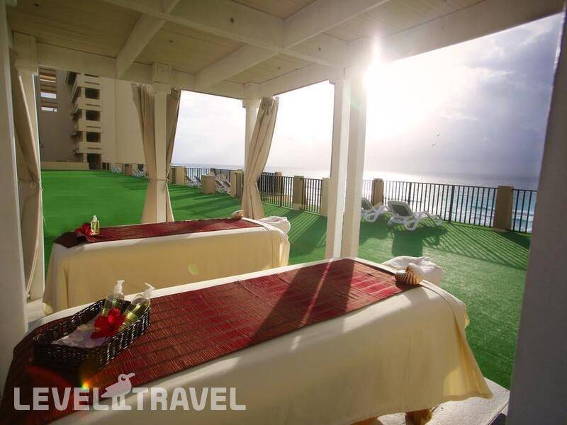 Фотография The Royal Caribbean All Suites Resort