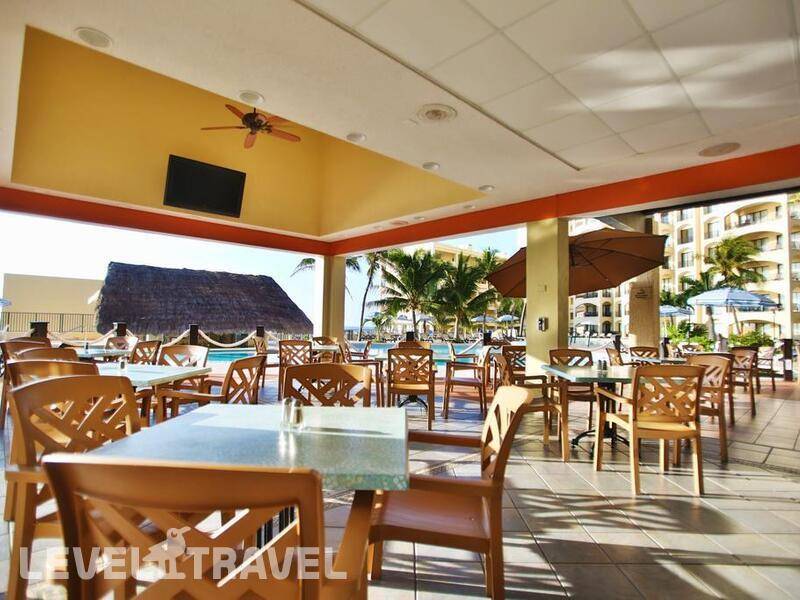 Фотография The Royal Caribbean All Suites Resort